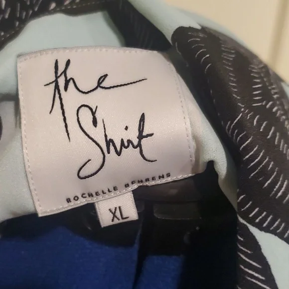 Beautiful bold sea green print shirt XL - Picture 2 of 5